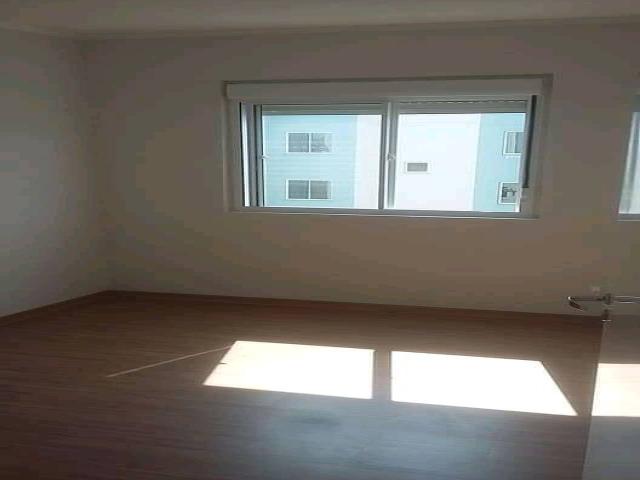 #235 - Apartamento para Locação em Pelotas - RS - 2
