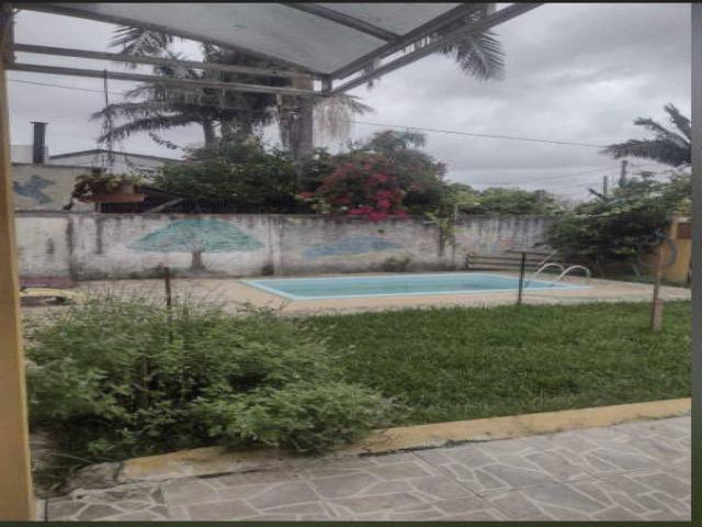 #1019 - Casa para Venda em Pelotas - RS - 2