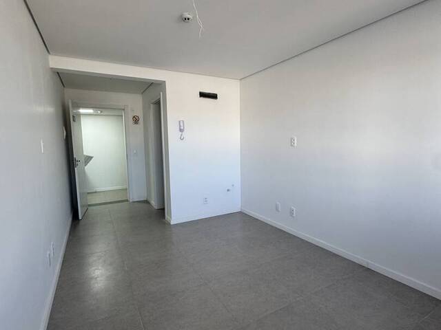 #904 - Sala para Locação em Pelotas - RS