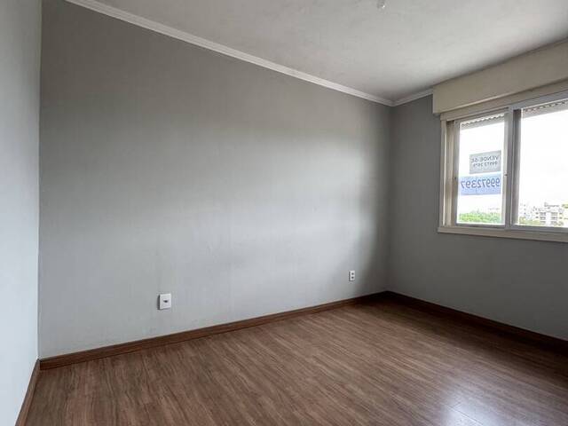 #2005 - Apartamento em Condomínio para Venda em Pelotas - RS