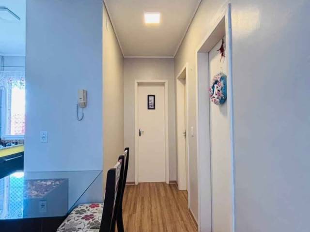 #6000 - Apartamento em Condomínio para Venda em Pelotas - RS