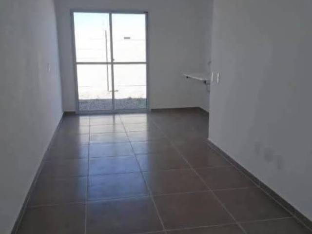 CASA para Venda em Pelotas - 4
