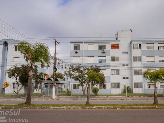#1 - Apartamento em Condomínio para Venda em Pelotas - RS